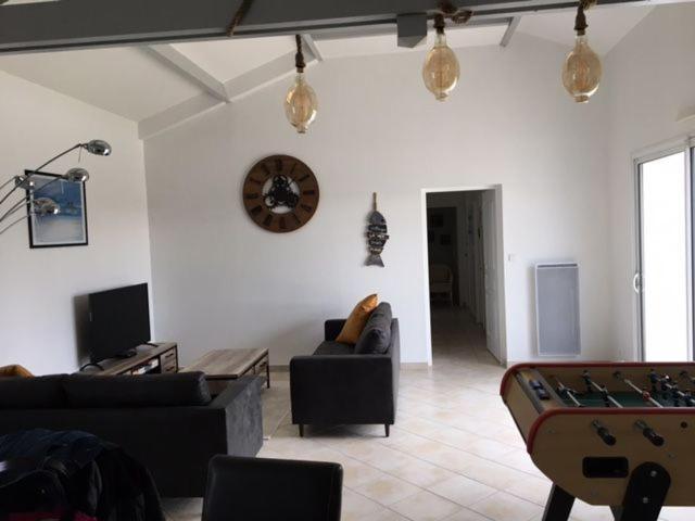 Gite Avec Piscine Privative LʼAiguillon-sur-Vie Exterior foto